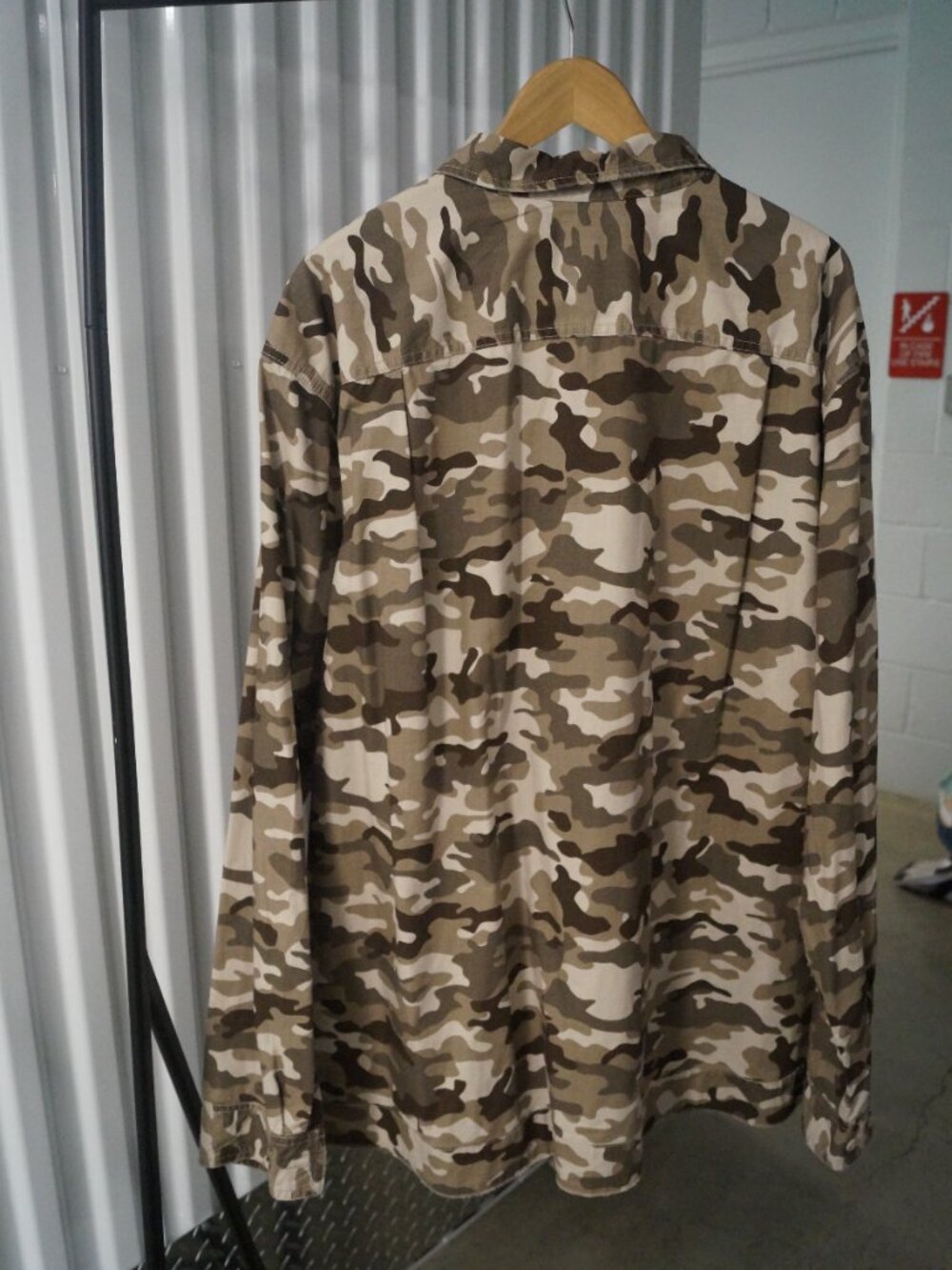 🎃 Society of One | Brown Camo Button Up Shirt - Picture 4 of 7